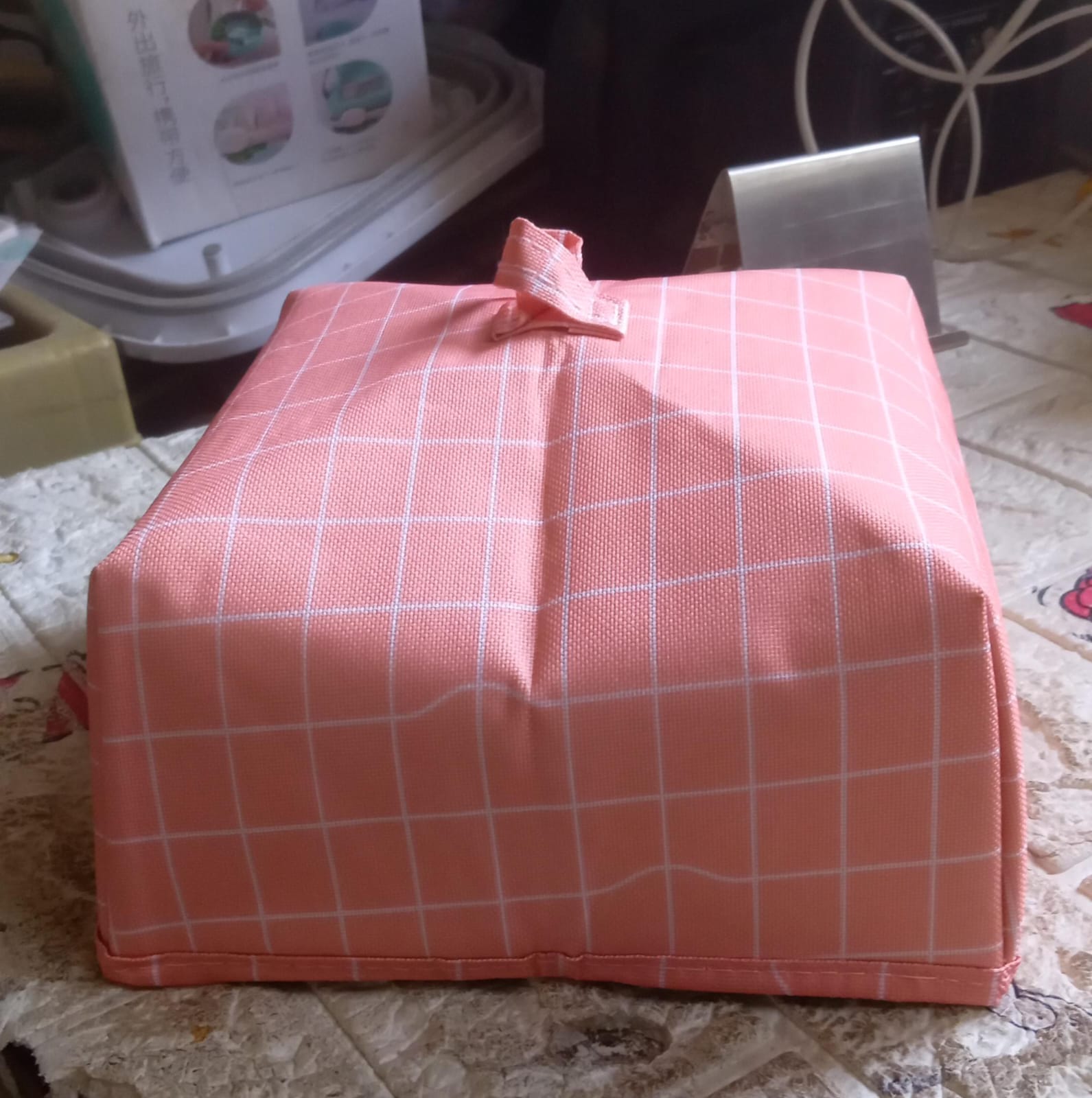 Foldable Food Cover – Anti-Dust & Heat Preservation (20x20 Cm) Foldable Food Cover – Anti-Dust & Heat Preservation (20x20 Cm)